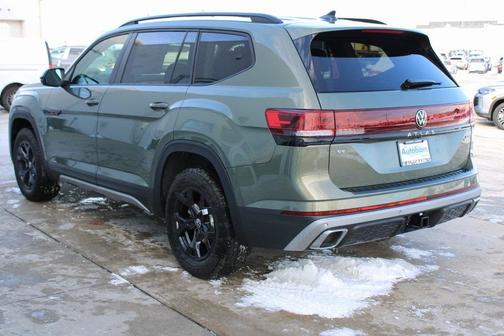 2026 Volkswagen Atlas PEAK EDITION