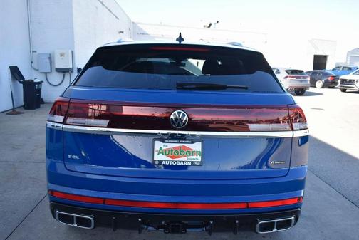 2025 Volkswagen Atlas Cross Sport 2.0T SEL Premium R-Line