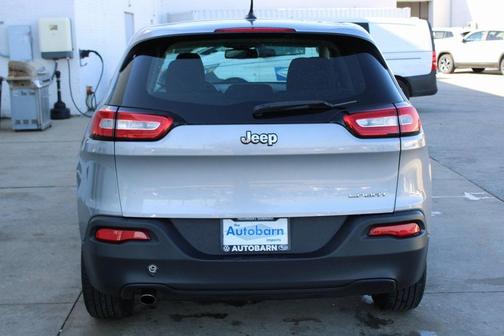 2014 Jeep Cherokee Sport