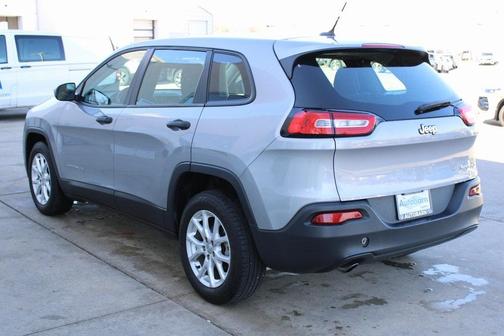 2014 Jeep Cherokee Sport