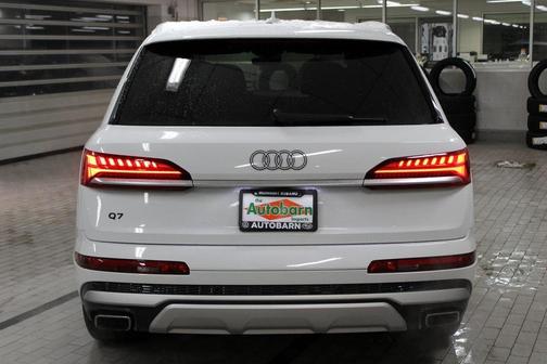 2025 Audi Q7 45 Premium