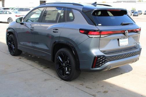 2025 Volkswagen Tiguan 2.0T SE R-Line Black