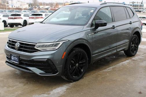 2022 Volkswagen Tiguan 2.0T SE R-Line Black