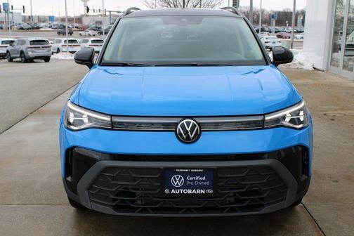 2025 Volkswagen Taos 1.5T SE Black