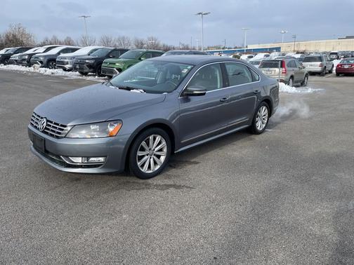 2013 Volkswagen Passat 2.5 SEL Premium