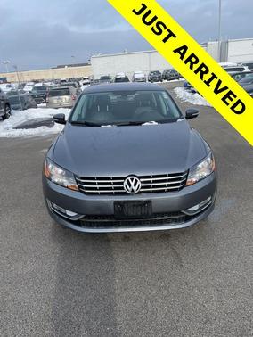 2013 Volkswagen Passat 2.5 SEL Premium