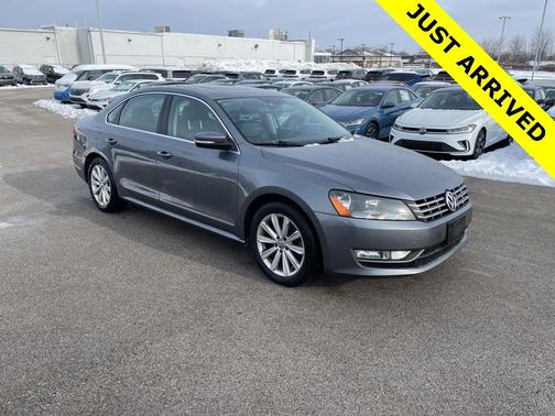 2013 Volkswagen Passat 2.5 SEL Premium