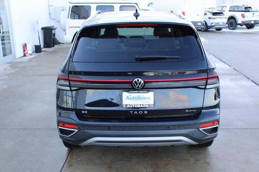 2025 Volkswagen Taos 1.5T SE
