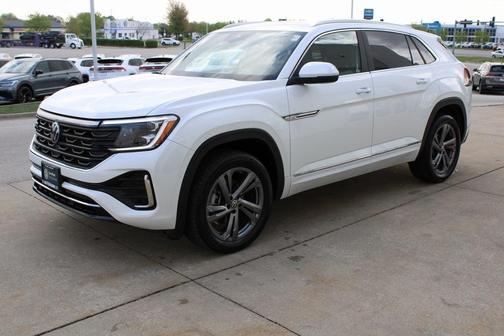 2024 Volkswagen Atlas Cross Sport 2.0T SEL R-Line