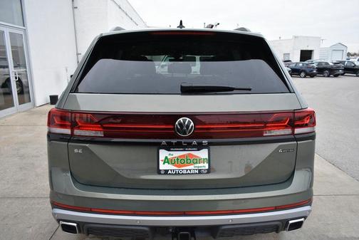 2025 Volkswagen Atlas 2.0T Peak Edition
