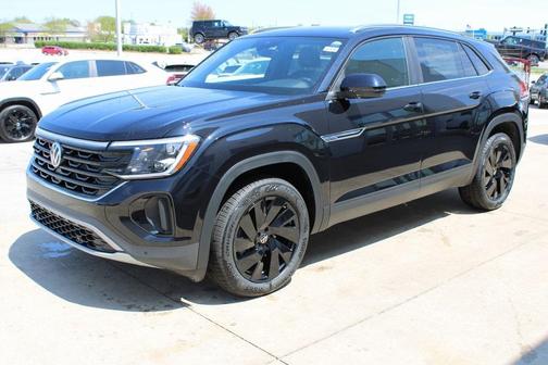 2025 Volkswagen Atlas Cross Sport 2.0T SE w/Technology