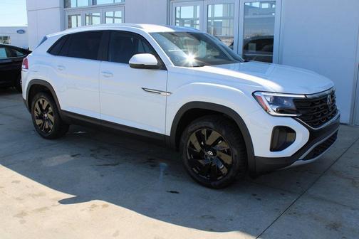 2025 Volkswagen Atlas Cross Sport 2.0T SE w/Technology