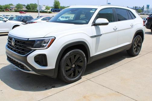 2025 Volkswagen Atlas Cross Sport 2.0T SE w/Technology