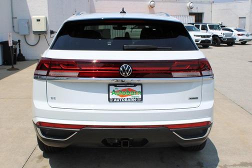 2025 Volkswagen Atlas Cross Sport 2.0T SE w/Technology