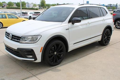 2020 Volkswagen Tiguan 2.0T SE R-Line Black