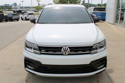 2020 Volkswagen Tiguan 2.0T SE R-Line Black