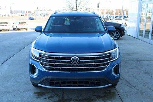 2025 Volkswagen Atlas 2.0T SE