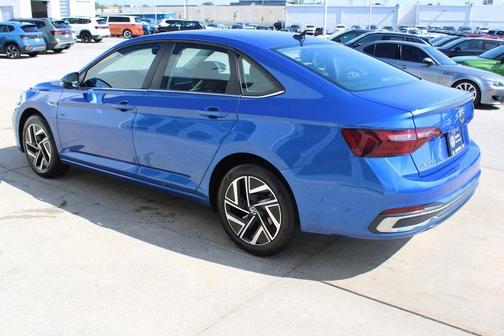2022 Volkswagen Jetta 1.5T SEL