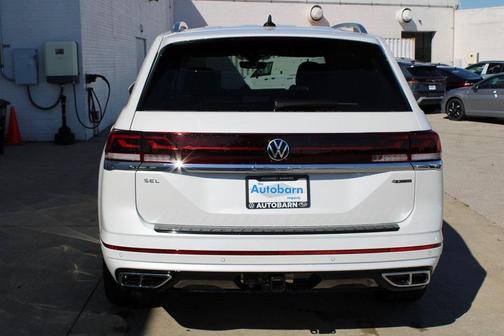 2026 Volkswagen Atlas 2.0T SEL Premium R-Line
