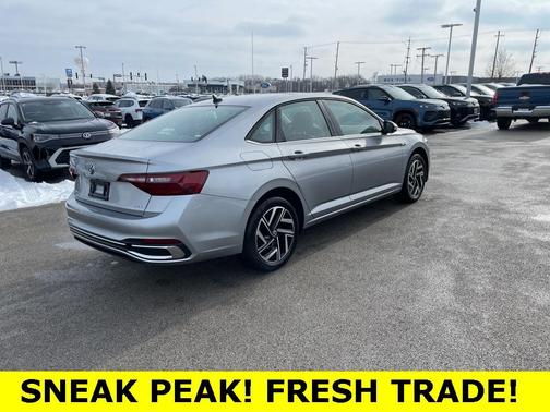2022 Volkswagen Jetta 1.5T SEL