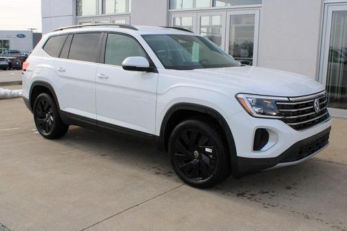 2025 Volkswagen Atlas 2.0T SE