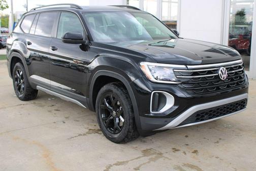 Black 2026 Volkswagen Atlas 2.0T Peak Edition