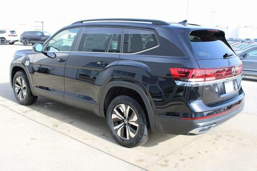 2025 Volkswagen Atlas 2.0T SE