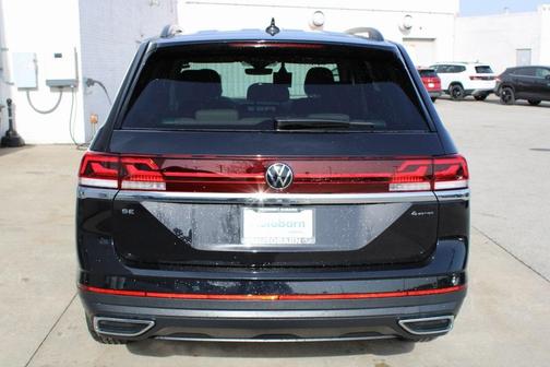 2025 Volkswagen Atlas 2.0T SE