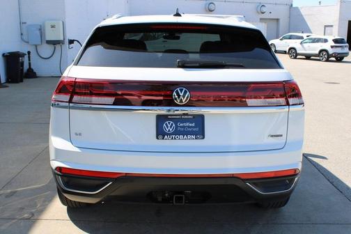 2024 Volkswagen Atlas Cross Sport 2.0T SE w/Technology