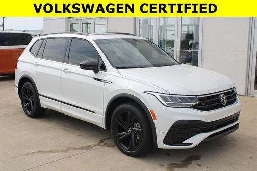 2024 Volkswagen Tiguan 2.0T SE R-Line Black