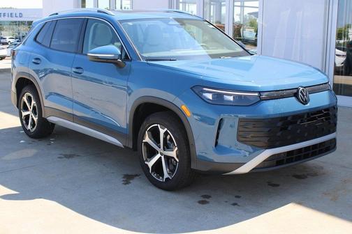 2025 Volkswagen Tiguan 2.0T SE