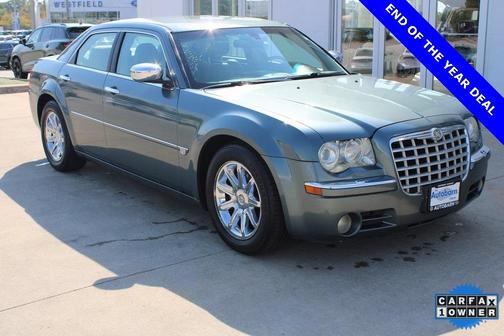 2005 Chrysler 300C Base