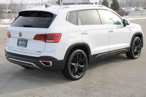 2023 Volkswagen Taos 1.5T SE