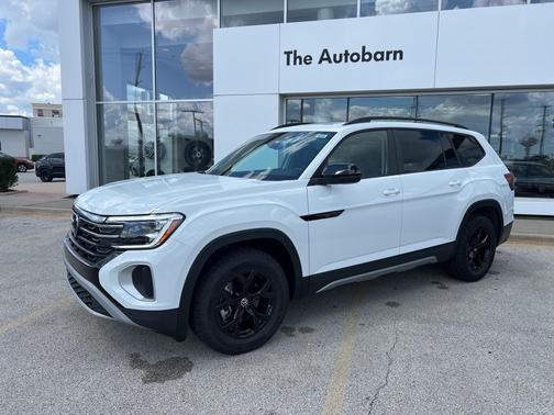 2025 Volkswagen Atlas 2.0T Peak Edition