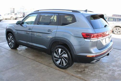 2025 Volkswagen Atlas 2.0T SE