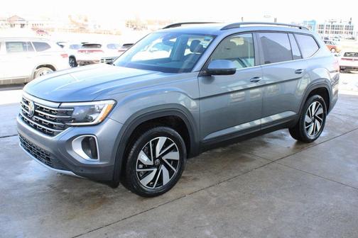2025 Volkswagen Atlas 2.0T SE