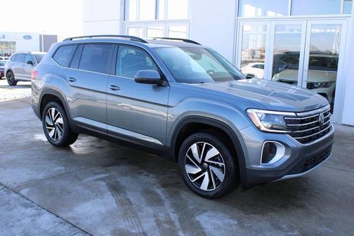 2025 Volkswagen Atlas 2.0T SE