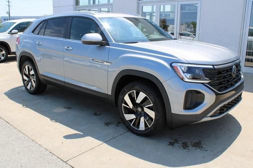 2025 Volkswagen Atlas Cross Sport 2.0T SE w/Technology