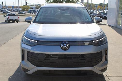 2025 Volkswagen Tiguan 2.0T S
