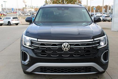 2026 Volkswagen Atlas PEAK EDITION