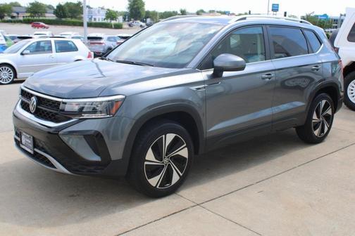 2024 Volkswagen Taos 1.5T SE