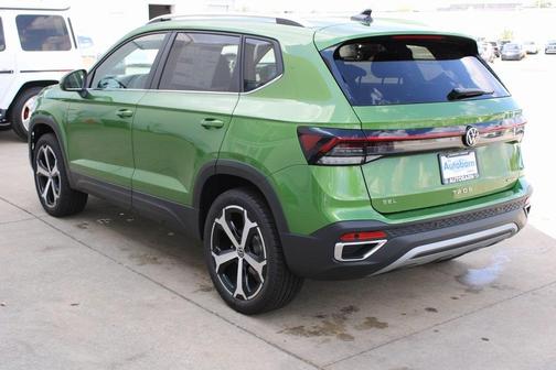 2025 Volkswagen Taos 1.5T SEL