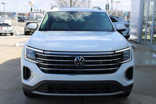 2025 Volkswagen Atlas 2.0T SE