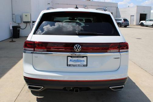 2025 Volkswagen Atlas 2.0T SE