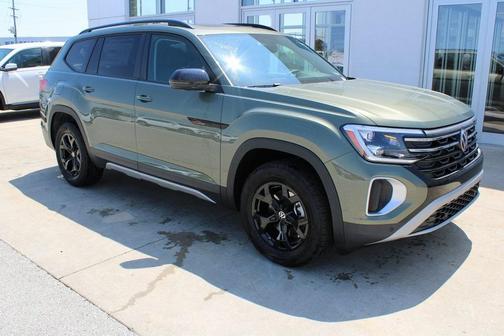 2025 Volkswagen Atlas 2.0T Peak Edition