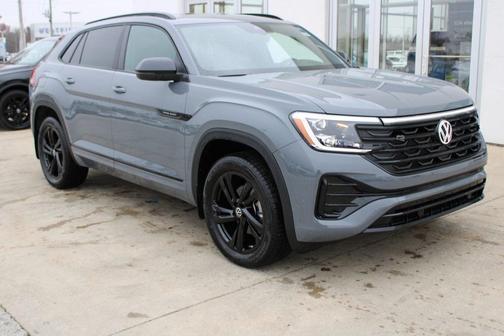 2026 Volkswagen Atlas Cross Sport 2.0T SEL R-Line Black