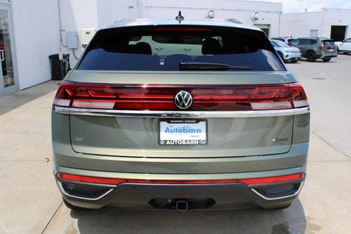 2025 Volkswagen Atlas Cross Sport 2.0T SE w/Technology