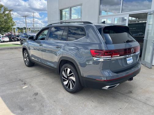 2025 Volkswagen Atlas 2.0T SE