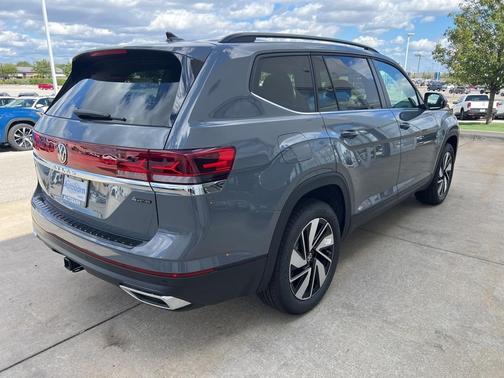 2025 Volkswagen Atlas 2.0T SE