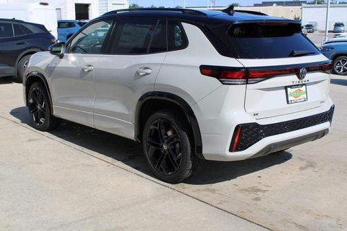 2025 Volkswagen Tiguan 2.0T SE R-Line Black